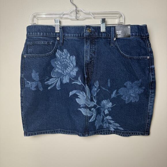 Express Women High Waisted Floral Denim Mini Skirt size 14 Blue Festival New - Picture 2 of 8